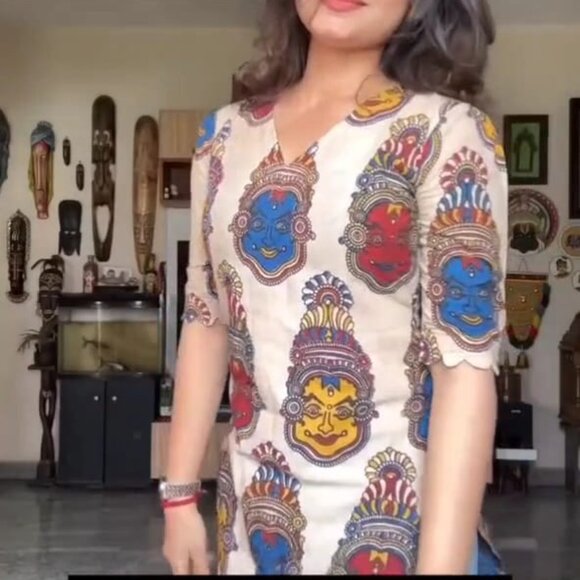 KAMAKARI PRINT KURTI - Picture 2 of 9